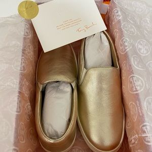 Tory Burch Slip On Sneaker Metallic Goat Leather size: 5